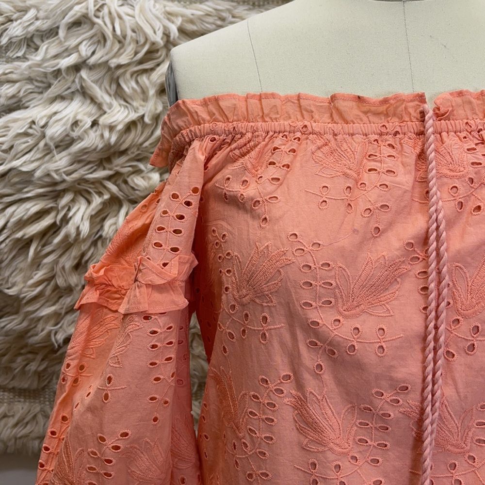 Jane Eyelet Lace Off-The-Shoulder Blouse // seen worn kept - Picture 4 of 11